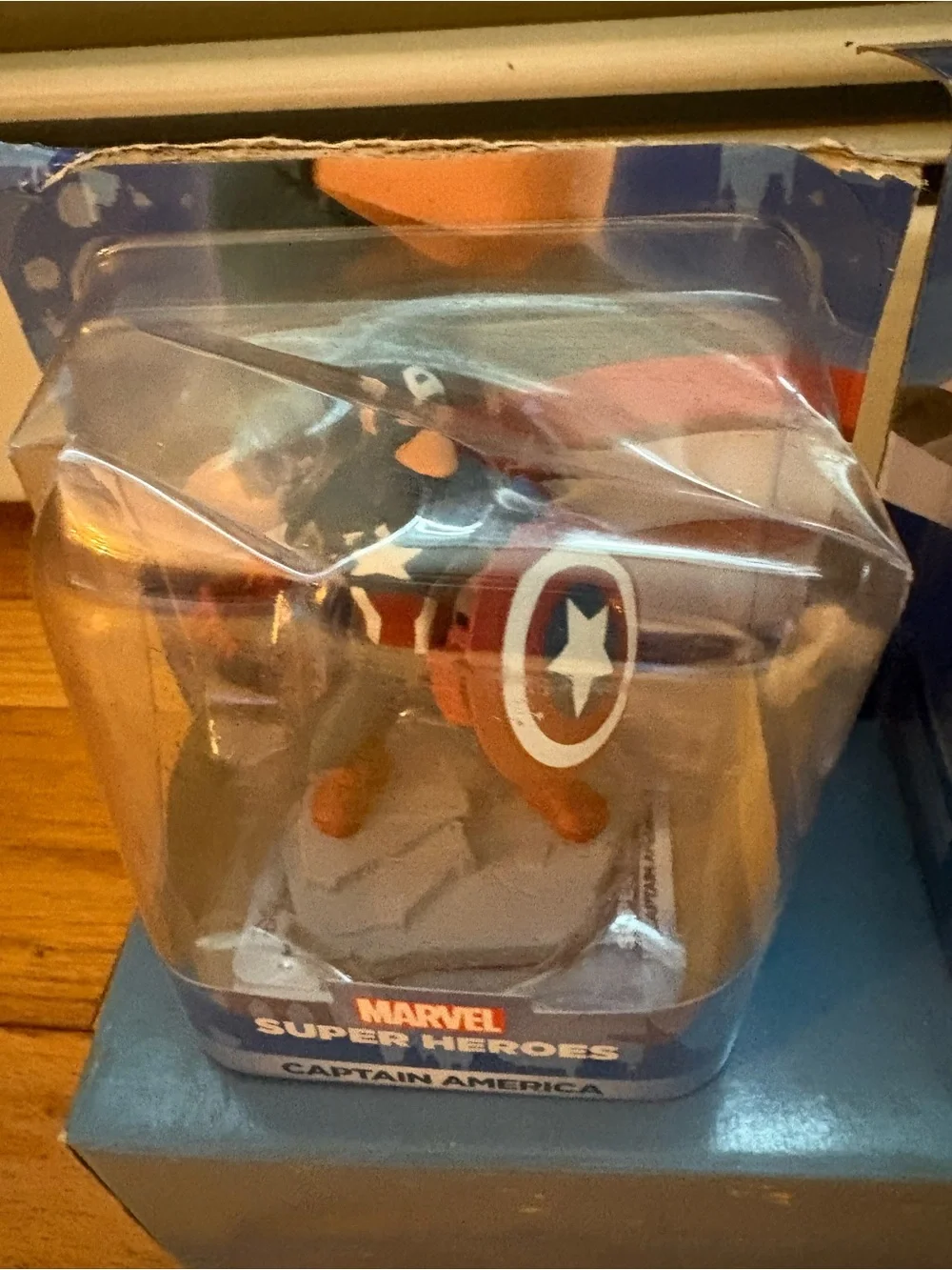 Marvel Captain America & Hawkeye Collectible Figure Set - Blue, Red, Black